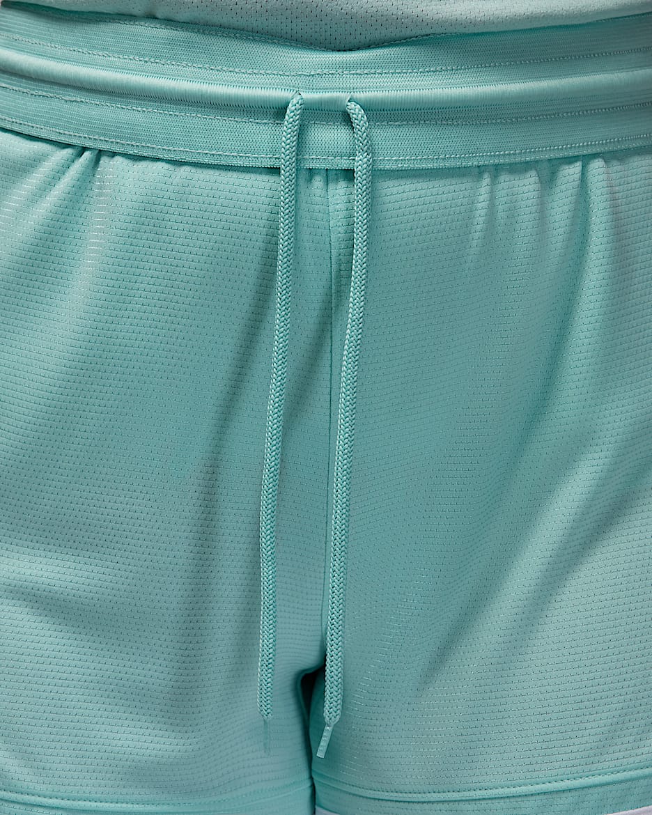 Women's nike 4 inch shorts 2025